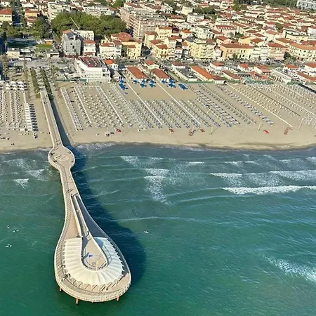 L'angolo Azzurro Lido di Camaiore